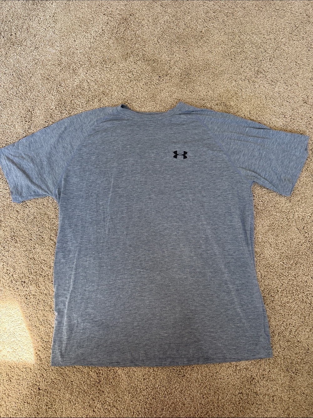 Under Armour Men's Light Heather Gray Performance Tee with Black Logo